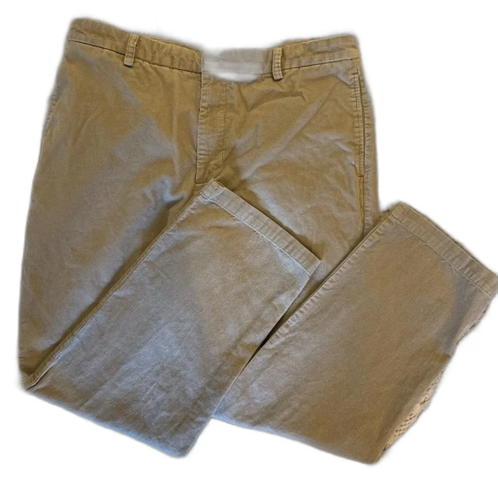 Dockers Men’s Corduroy Pants Size 36X32‎ Cream Tan Casual Work  Wear Slacks